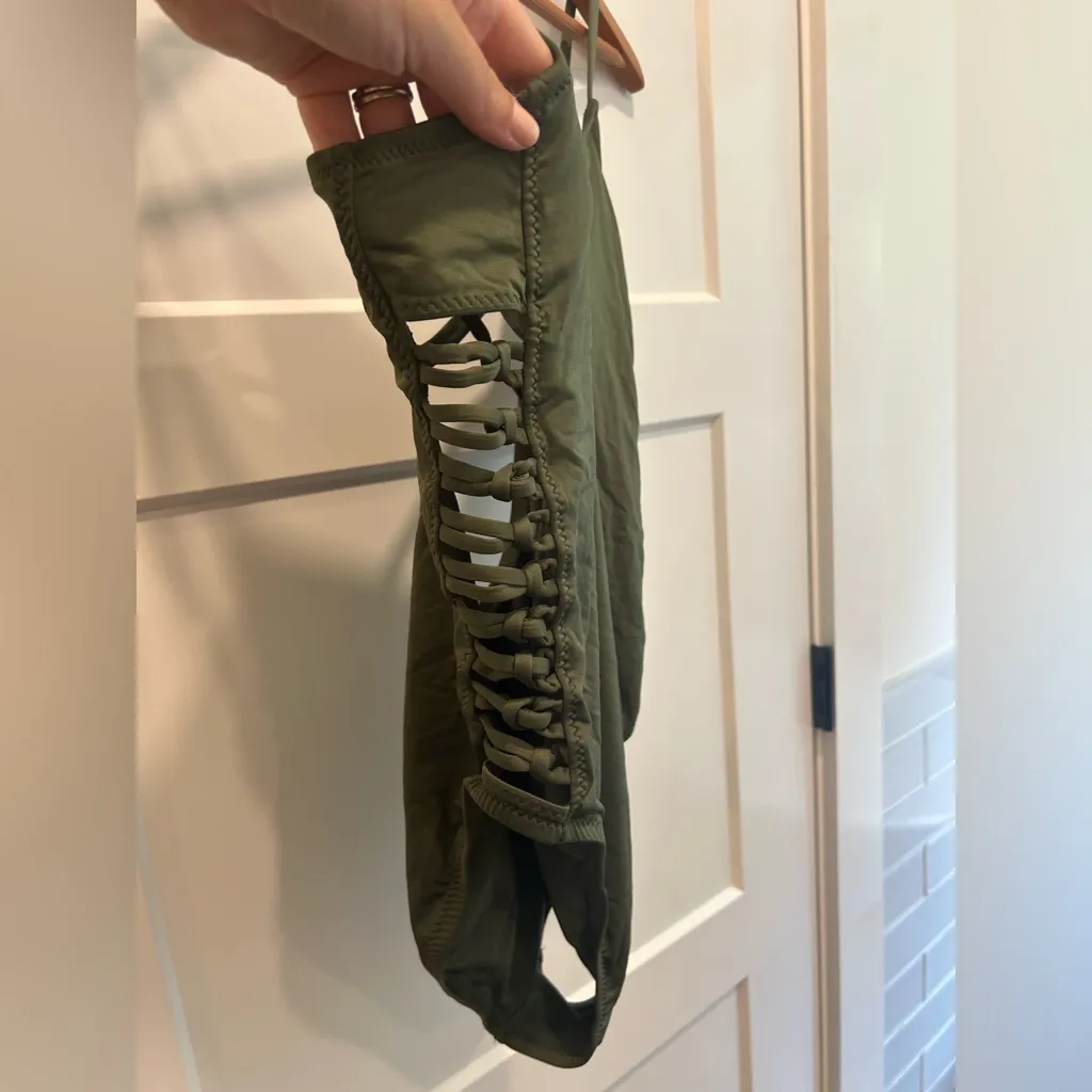 Shade & Shore Olive Green Women's One-Piece Swimsuit  large - Image 3