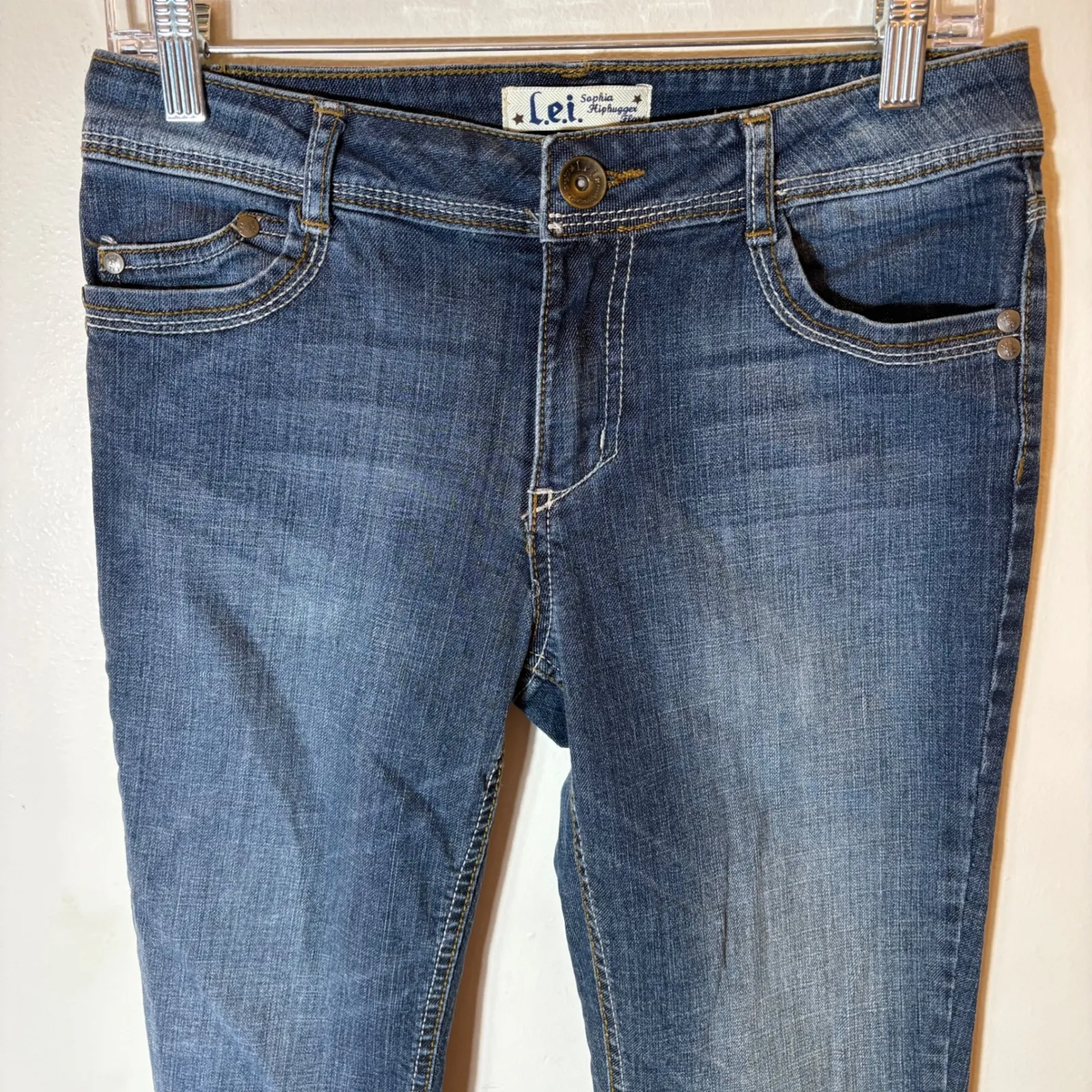LEI Sophia Hiphugger Y2K Flare Jeans Blue Denim Stretch Size 9 - Image 2