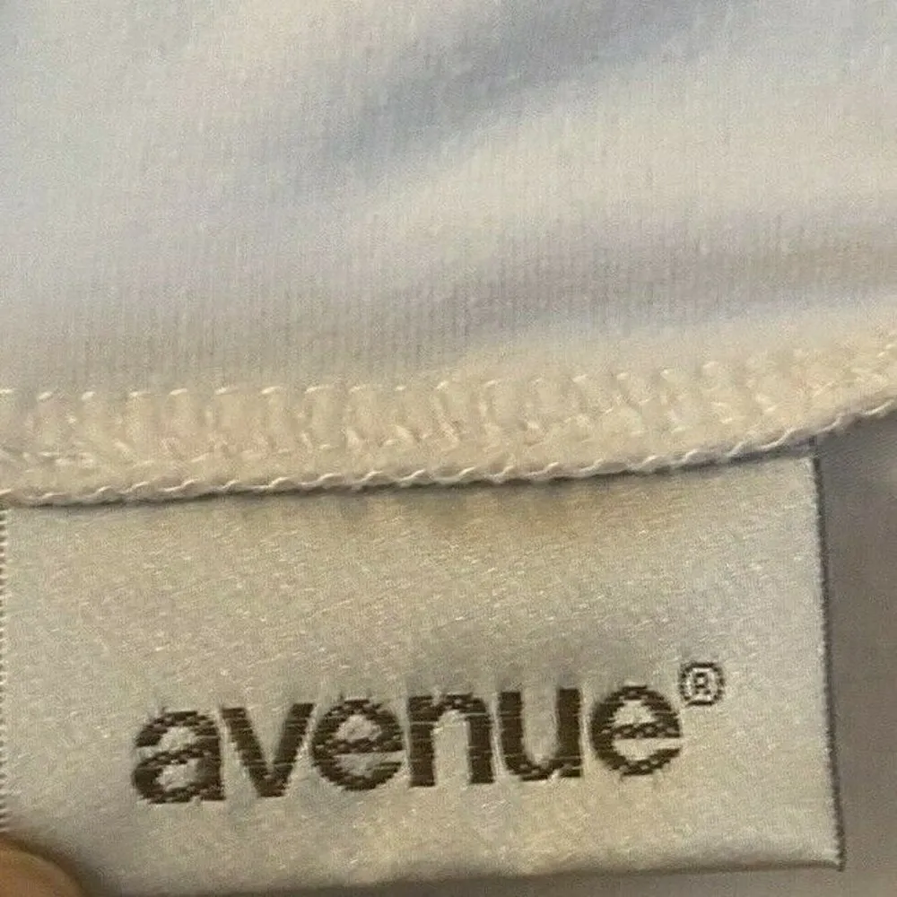 Avenue white long sleeve sweatshirt fullzip XL - Image 3