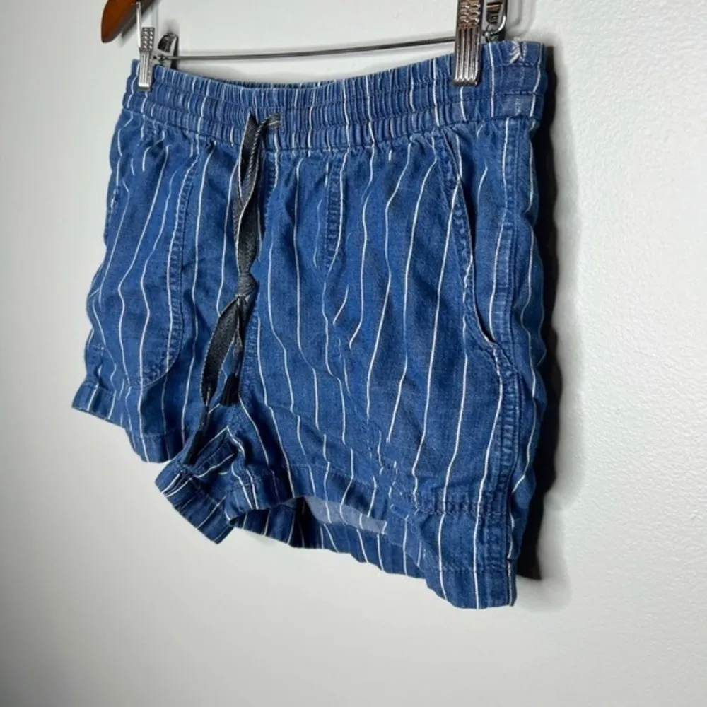 J. Crew Seaside short in indigo stripe blue cotton lyocell pull on size small - Image 4