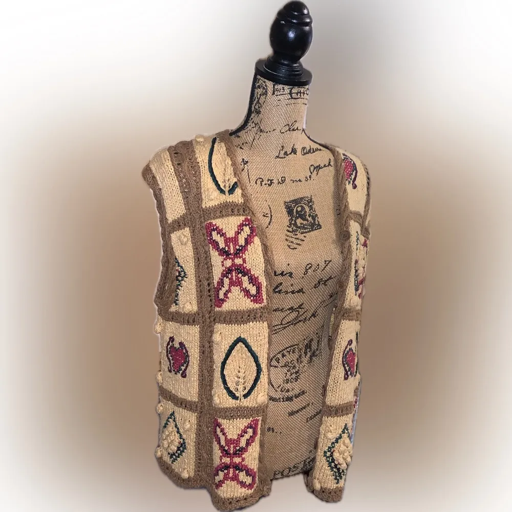 Vintage Cottagecore Hand Knit Crochet Textured Vest Cape Isle Knitters Autumn M Brown Size M - Image 2