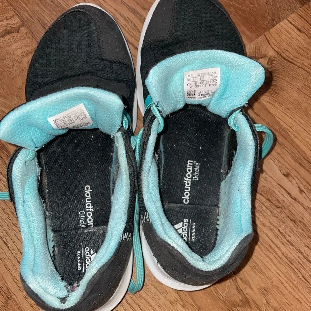 Adidas running shoes   - Image 3