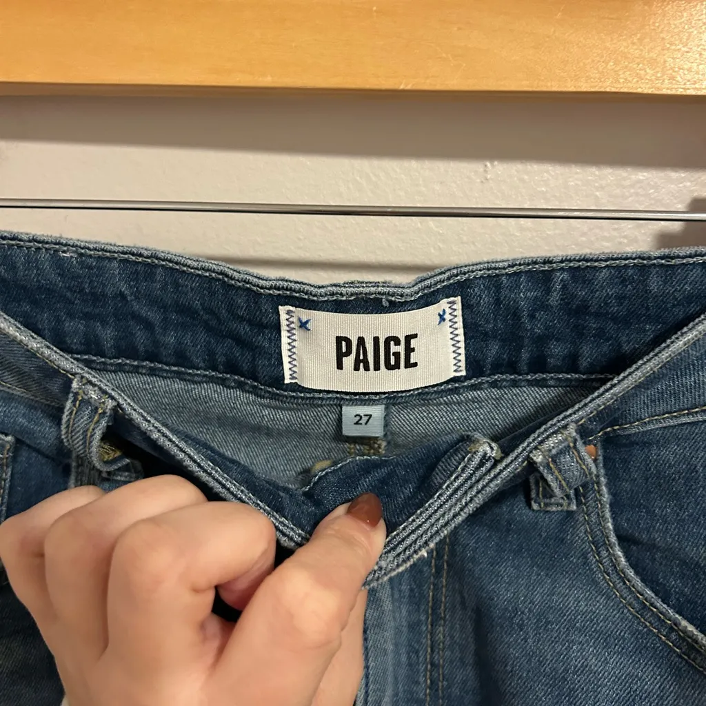 PAIGE Meadow Midi Skirt in Stefania Distressed size 27 (4) - Image 3