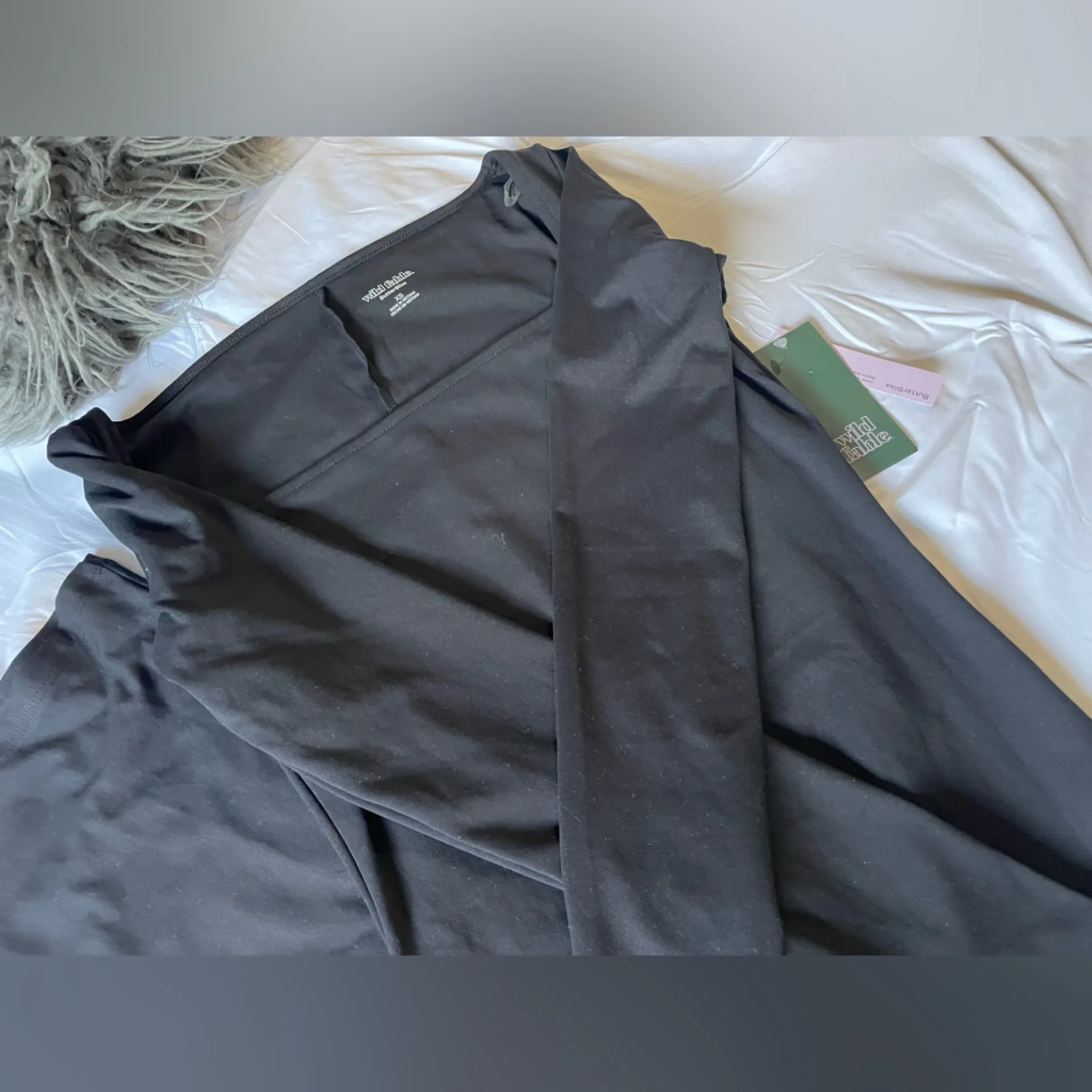 Wild fable Black long sleeve dress - Image 4