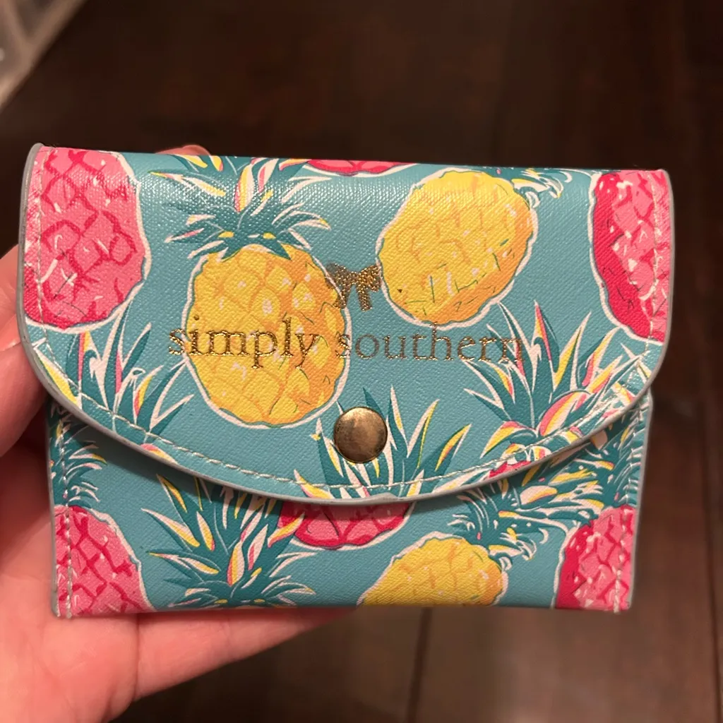 Pineapple Wallet‎ - Image 5