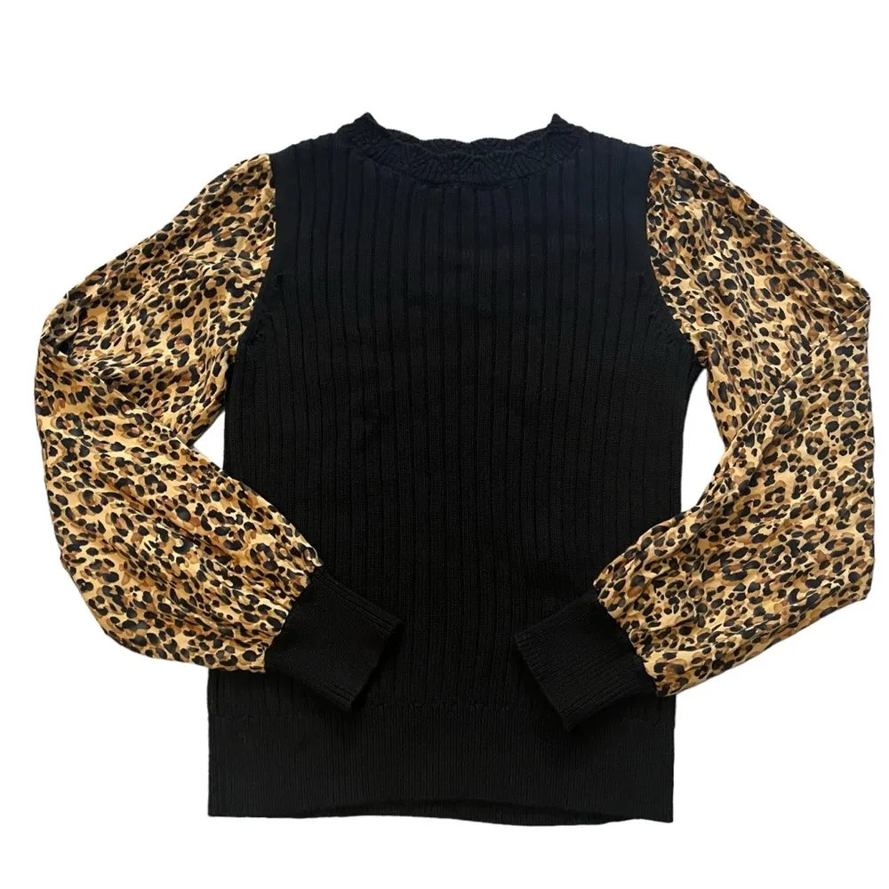 Current Air Cheetah Contrast Sweater Top - Image 9