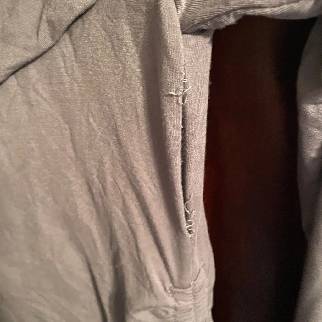 Off-Shoulder Long Sleeve Top in Gray - Image 2