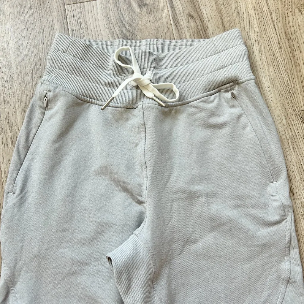 Lululemon Metro Miles Jogger in Heathered Stargaze Size 2 - Image 3