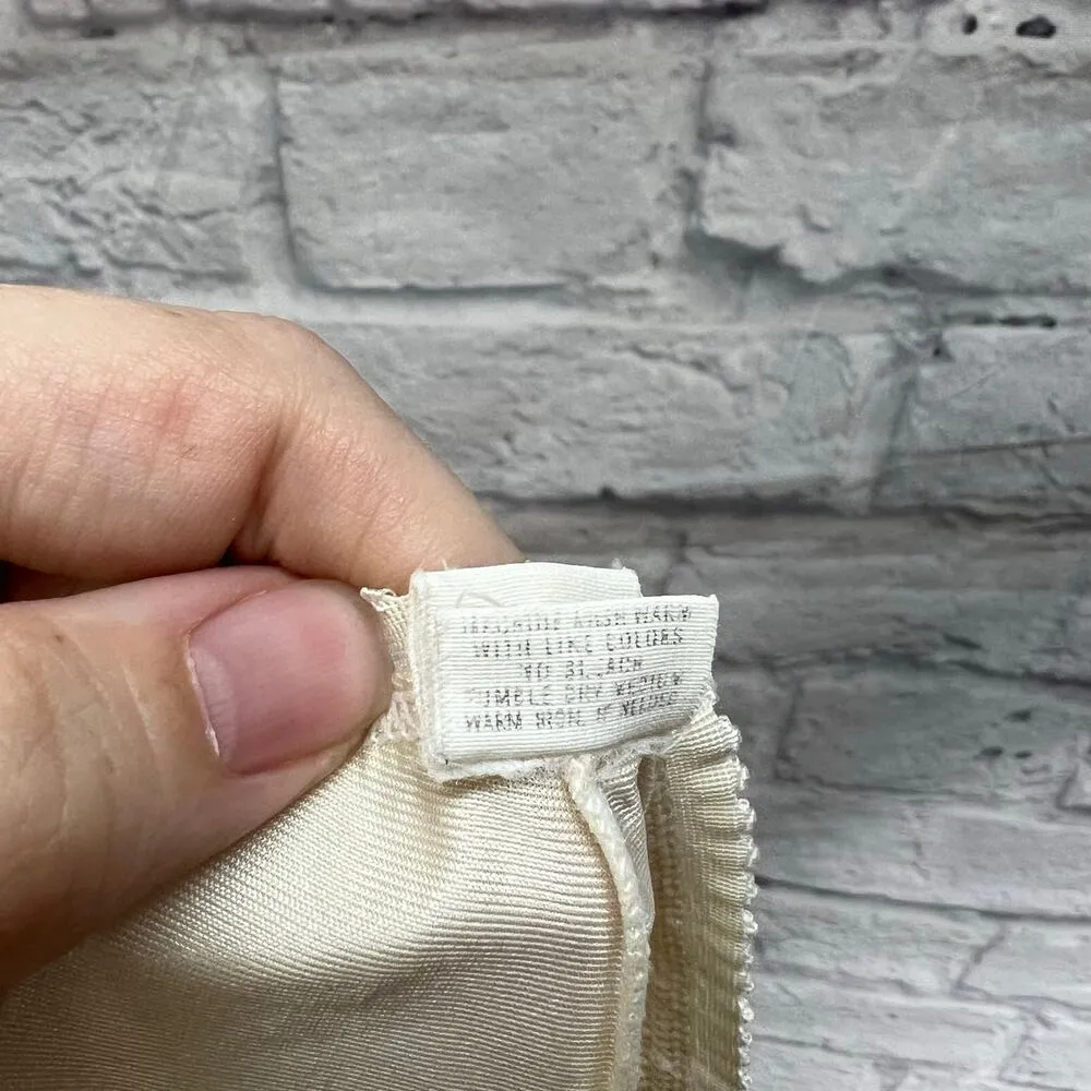 Vintage Shadowline Half Slip Pillow Tab Ivory Size M Lace Trim Side Slits Size M - Image 5