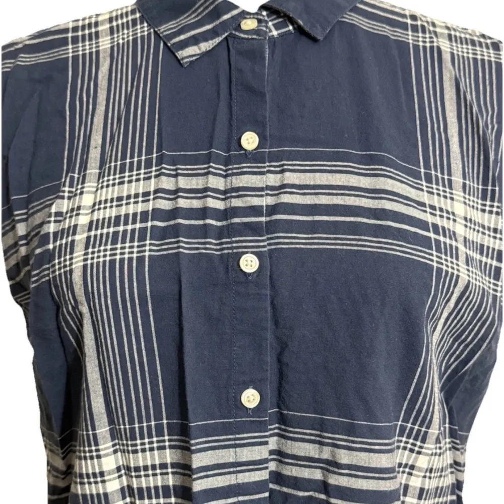 LUCKY BRAND, Size Small Navy & White Plaid, Sleeveless Blouse in Woven Cotton - Image 2