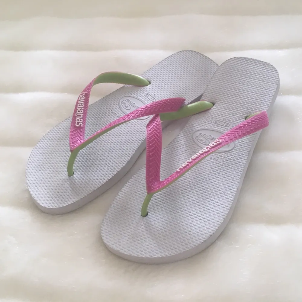 Havaianas White FlipFlops US 9 - Image 3