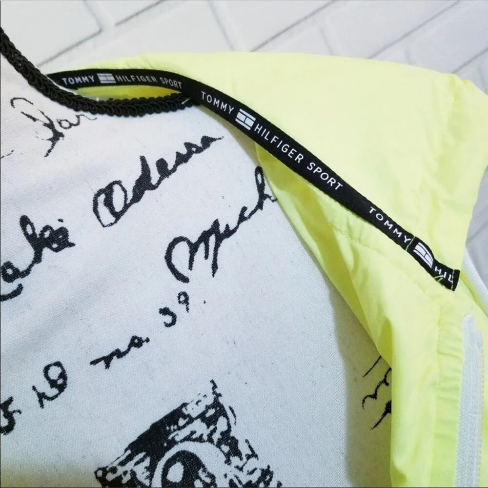 Tommy Hilfiger Sport Pack-able Windbreaker Vest - Image 5