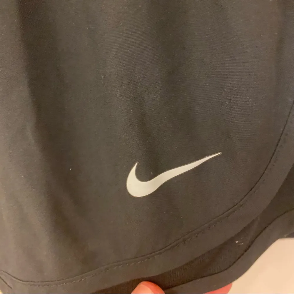 Nike Black Drifit Shorts Size Small - Image 2