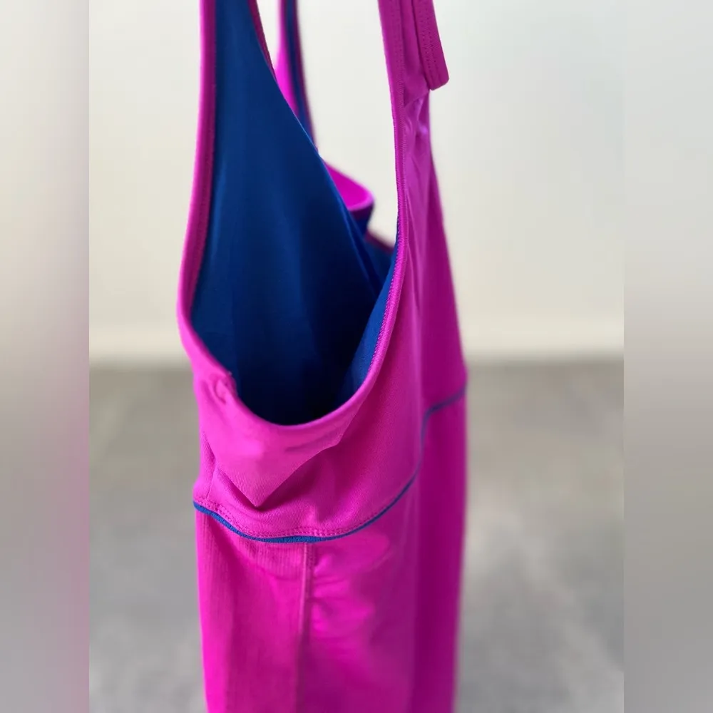 💗Bright on trend summer colors- sport top with built in bra. Worn once! - Image 7