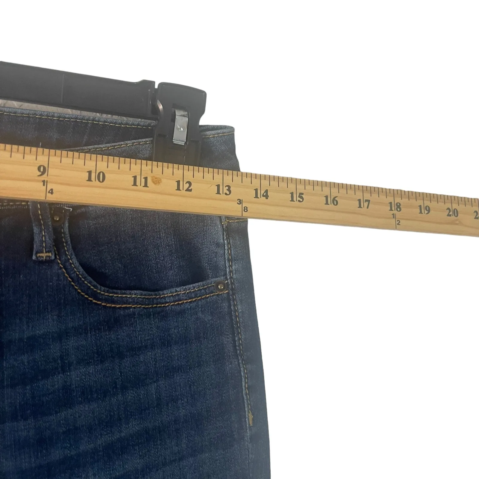 Driftwood Women's Size 25 Colette Thread Embroidered‎ Cropped Jeans - Image 9