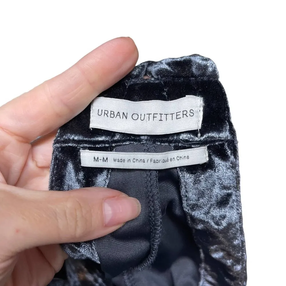 Urban Outfitters Tania Shapeless Velvet Square Neck Overall Jumpsuit Navy Medium - Image 9