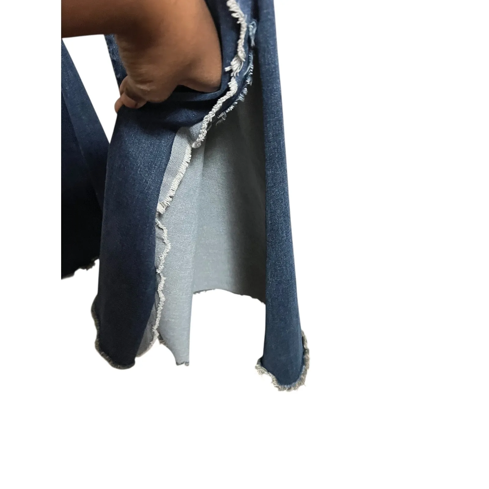 Lucky & Blessed LB Jeans Women 20 Blue Flare Bell Bottom MidRise Frayed Hem Flaw Size 20W - Image 4