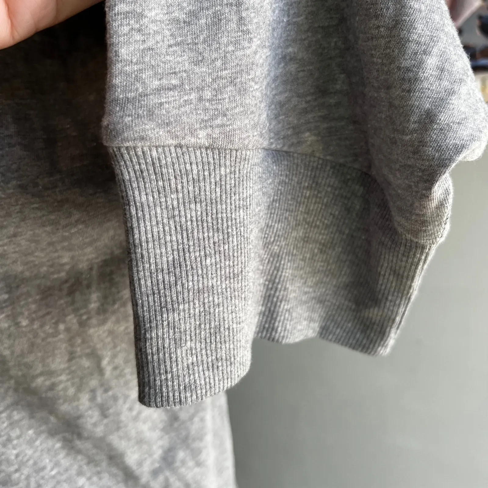 Gray Pajama Top With Pink Floral Applique 3/4 Sleeves Cozy Loungewear NWT Size L - Image 6