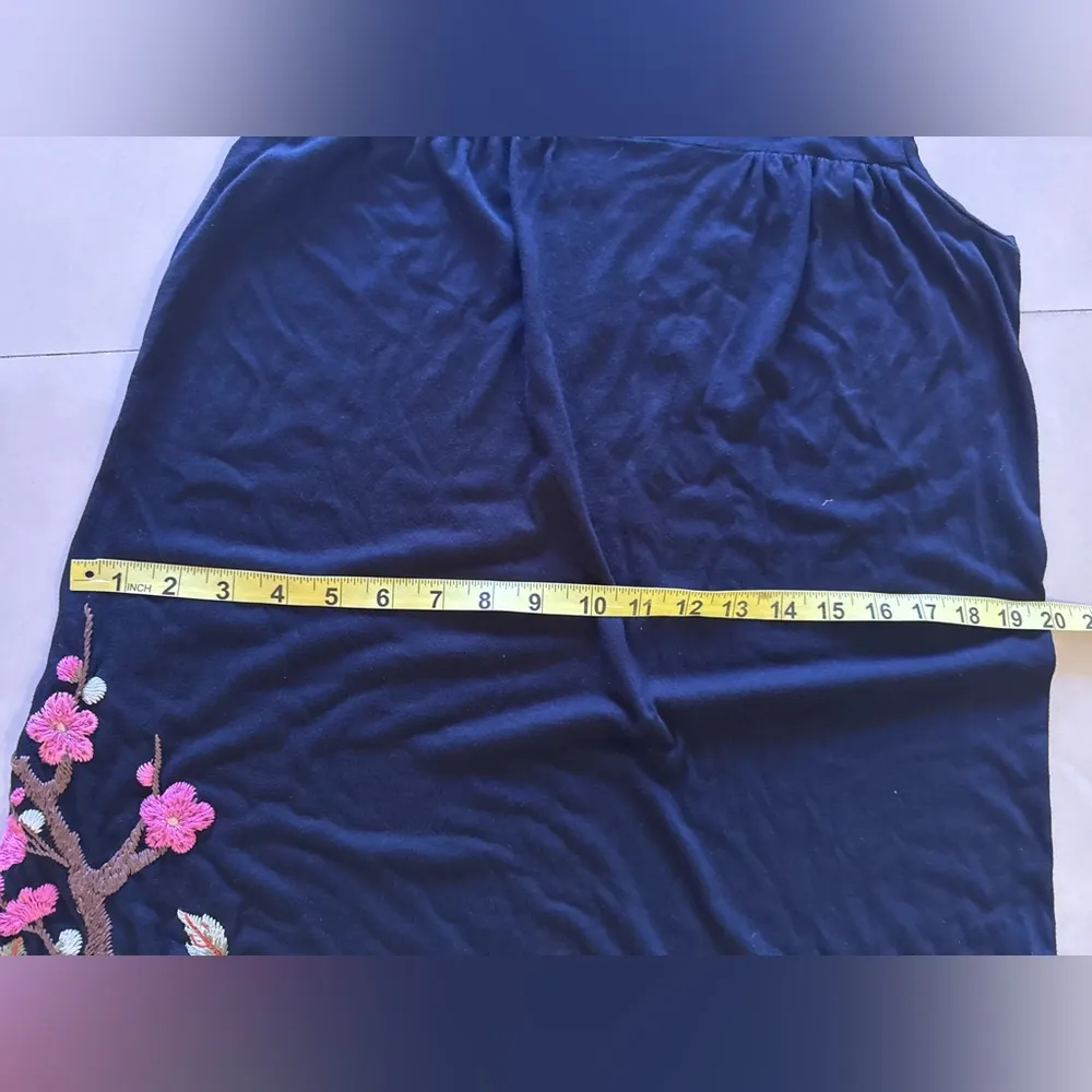 JWLA Johnny Was Elegant Blue Sleeveless Top with Floral Embroidery size M Size M - Image 11