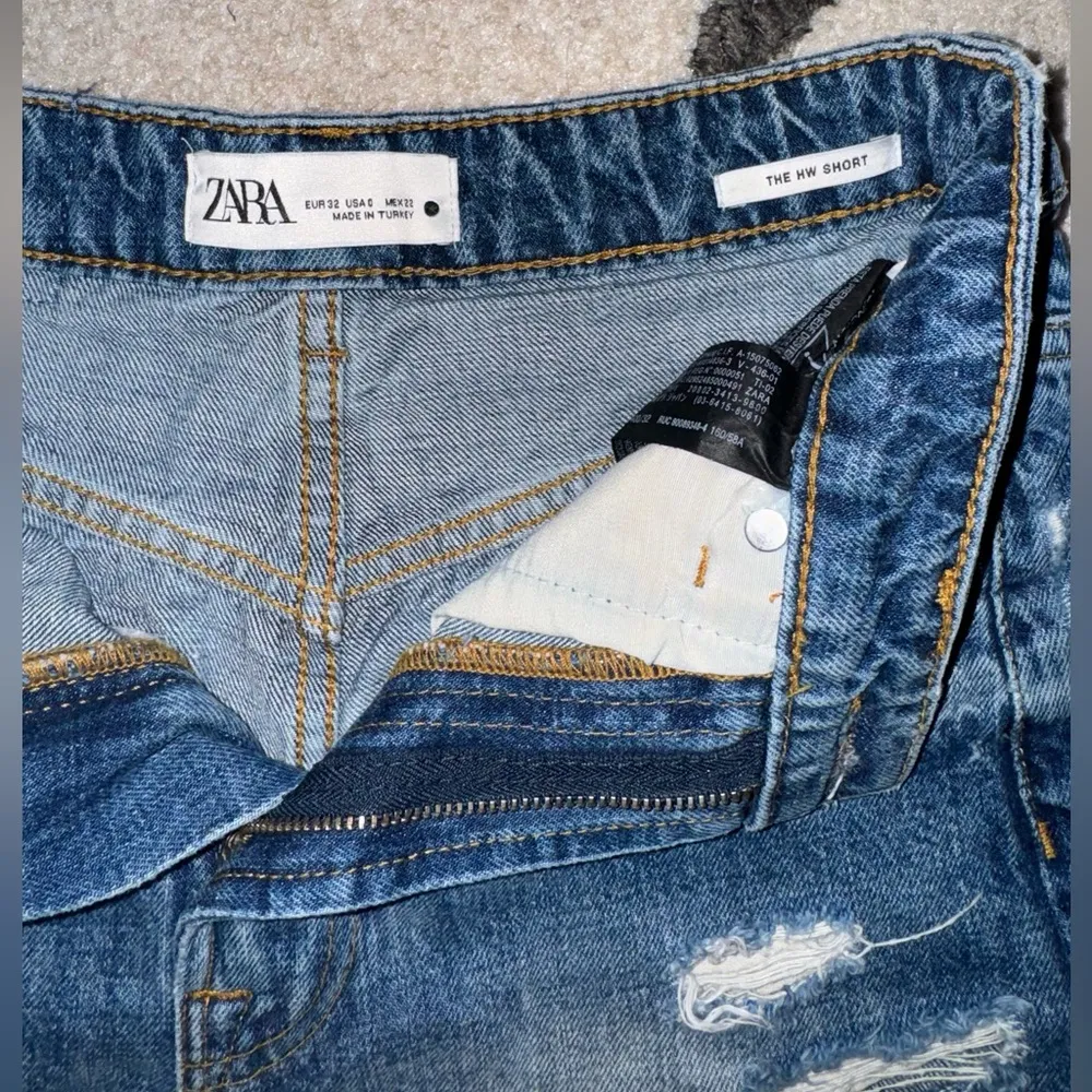 ZARA The HW Denim Shorts - Image 5