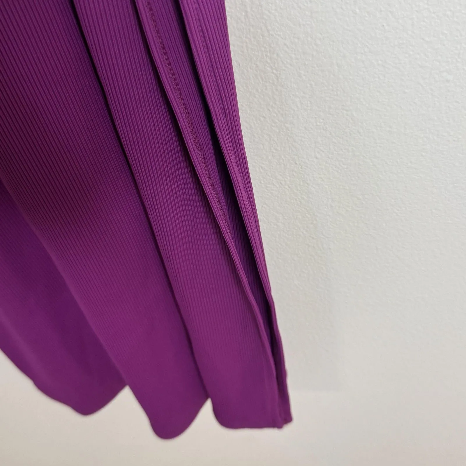 White House Black Market Dress Womens Large baie Rib Knit Sleeveless Midi NWOT - Image 6