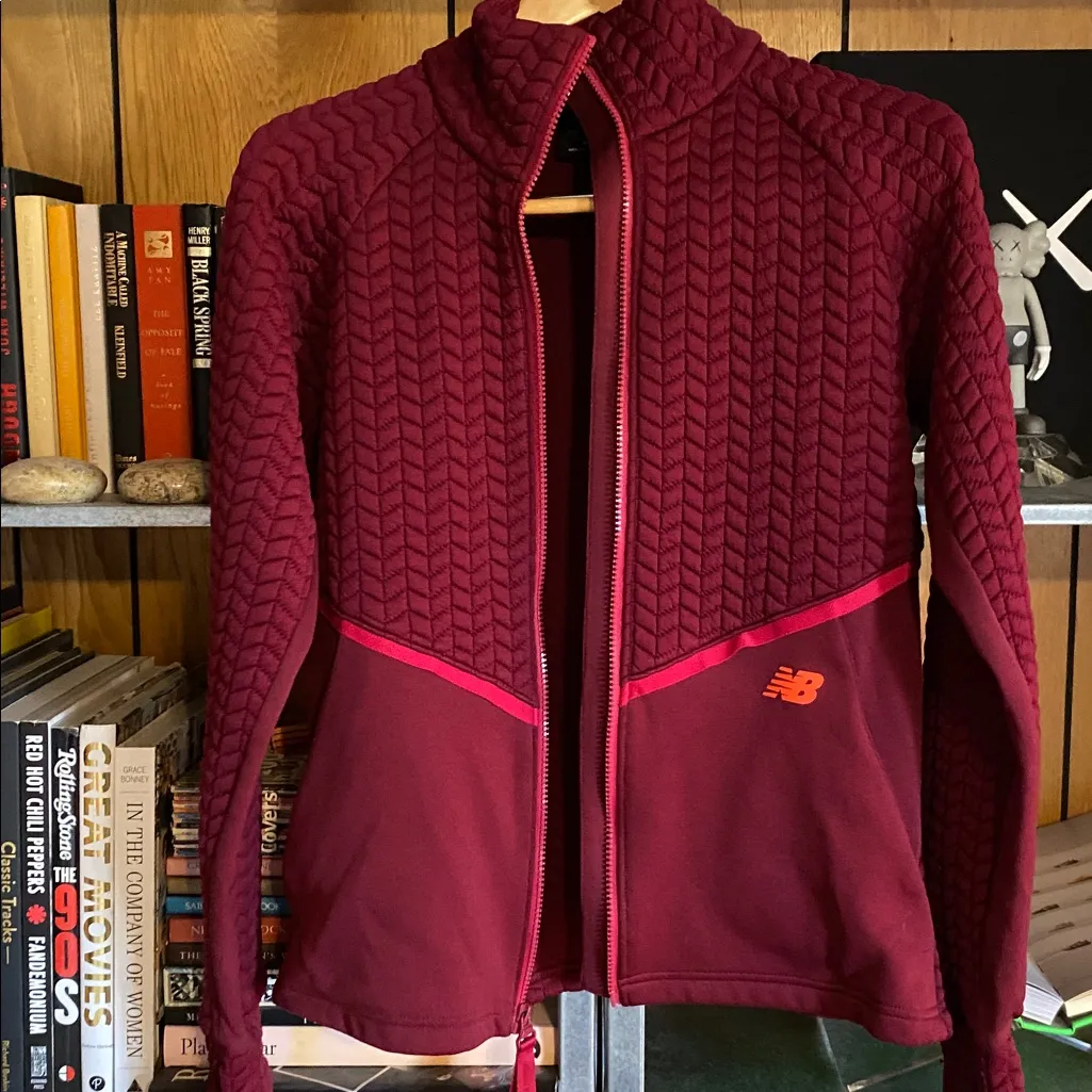 New Balance Burgundy Smash 2.0 Quilted Jacket - Image 10