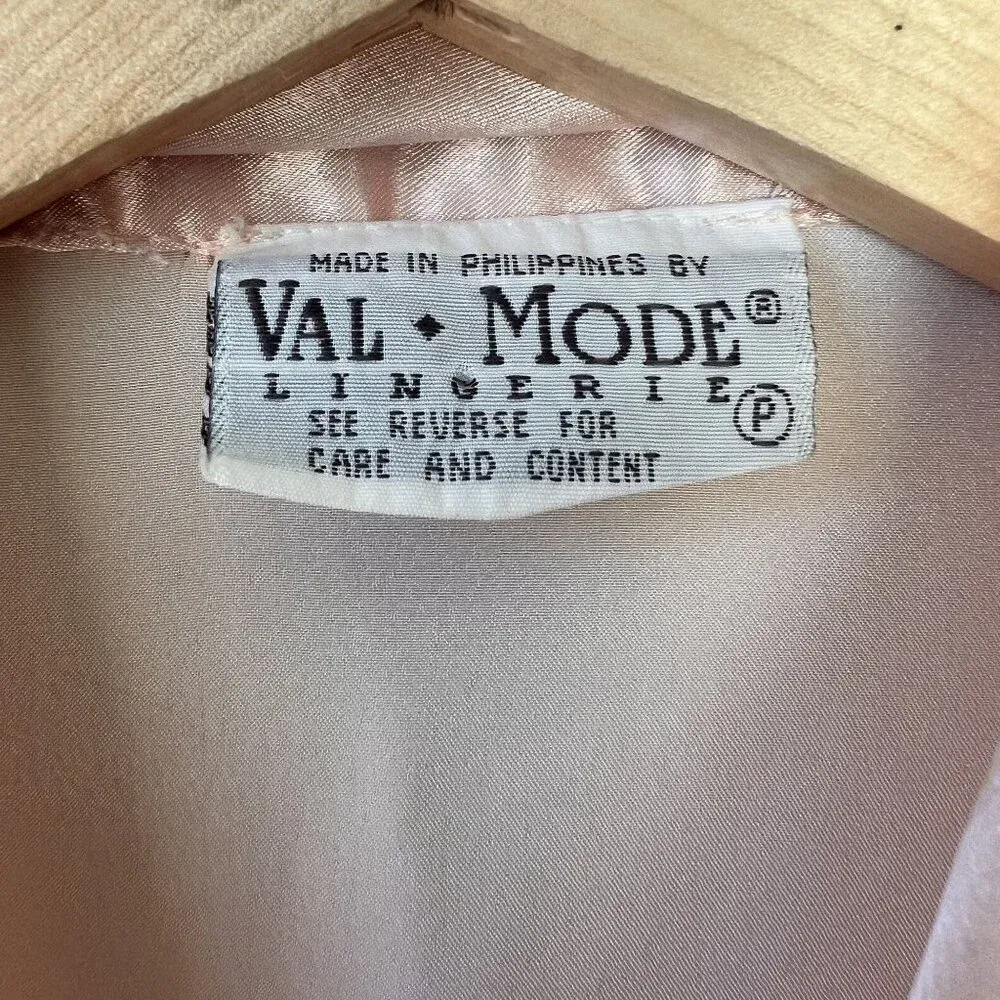 Vintage Val Mode Pink Embroidered‎ Kimono Robe Womens Lingerie - Image 3