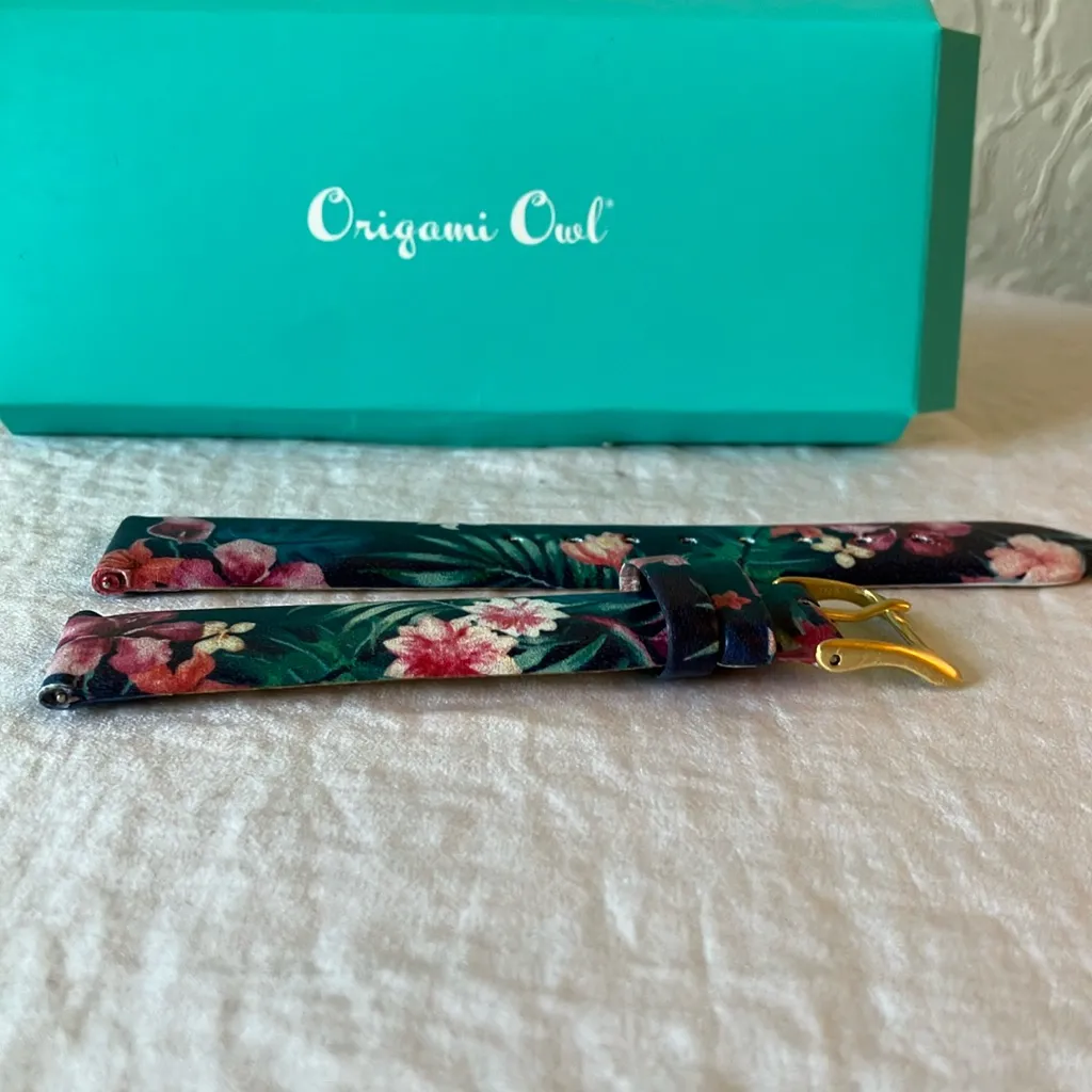 Origami Owl: Floral Watch Strap- Blue & Pink- Leather-Gold Tone - Image 7