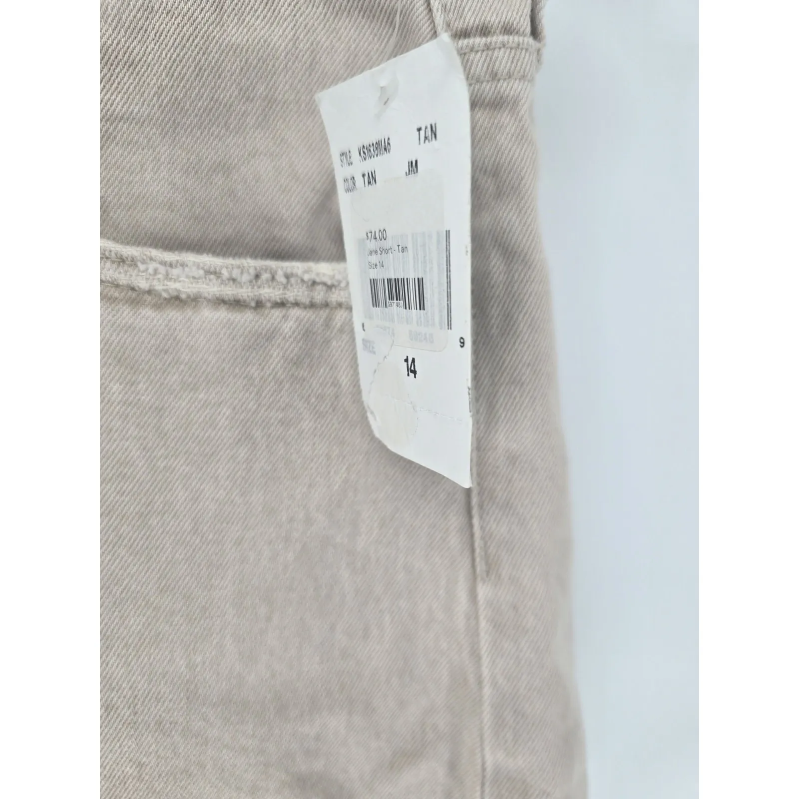 Kut From The Kloth High Rise Jane Frayed Cuffs‎ Shorts Size 14 Tan - Image 2