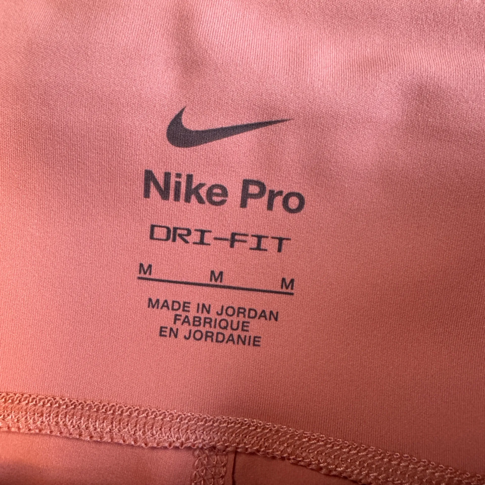 NEW Nike [M] Women's Pro 3'' Yoga/Volleyball Shorts - Image 2