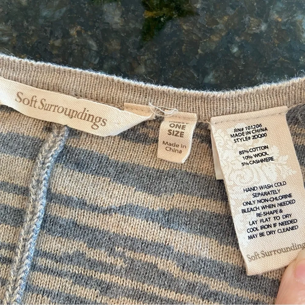 Soft Surrounding Go Lively Zebra Travel Poncho Sweater One Size Wool Cashmere - Image 9