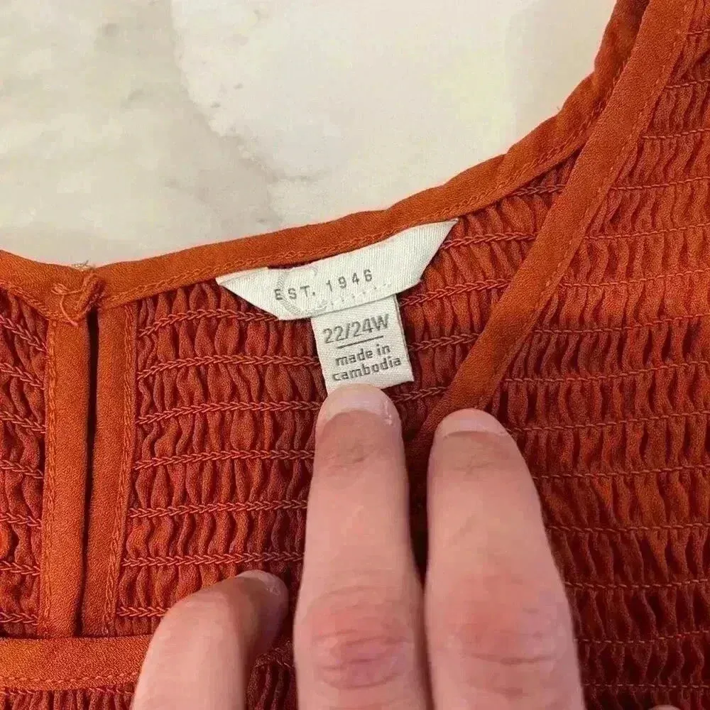 Cato Burnt Orange Smocked Peplum Blouse Women’s 22/24W Keyhole Back Scoop Neck - Image 3