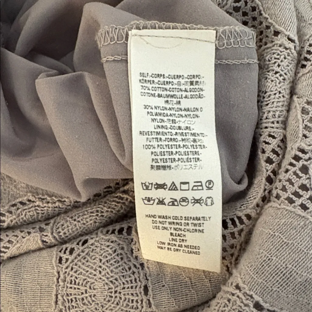 Free People Lace Cutout Sleeveless Jumpsuit VNeck Size 6 - Image 10