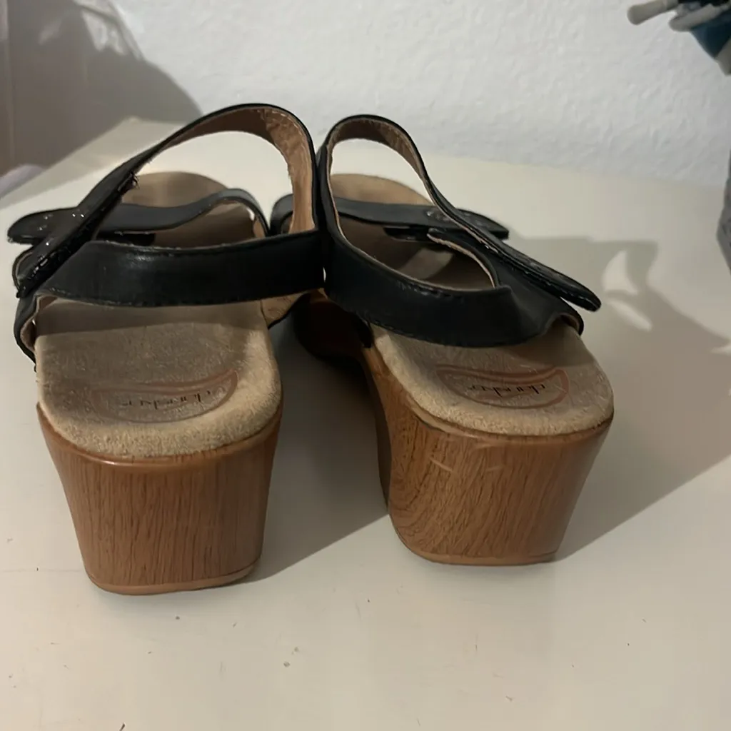 Dansko Women’s Sandals Wedges Size 40 or 9.5-10 - Image 10