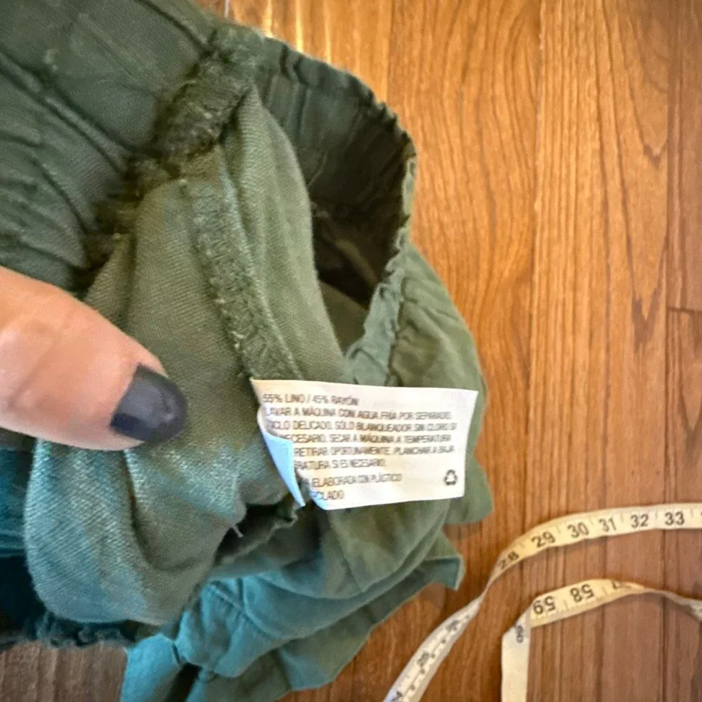 A New Day linen blend green smocked waist shorts size small - Image 9