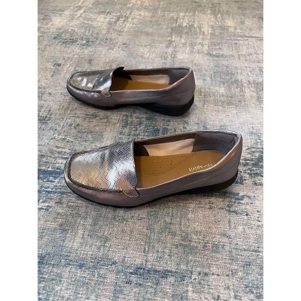 Easy Spirit Silver Abide Leather Casual Flat Loafer Size 6.5WW - Image 3