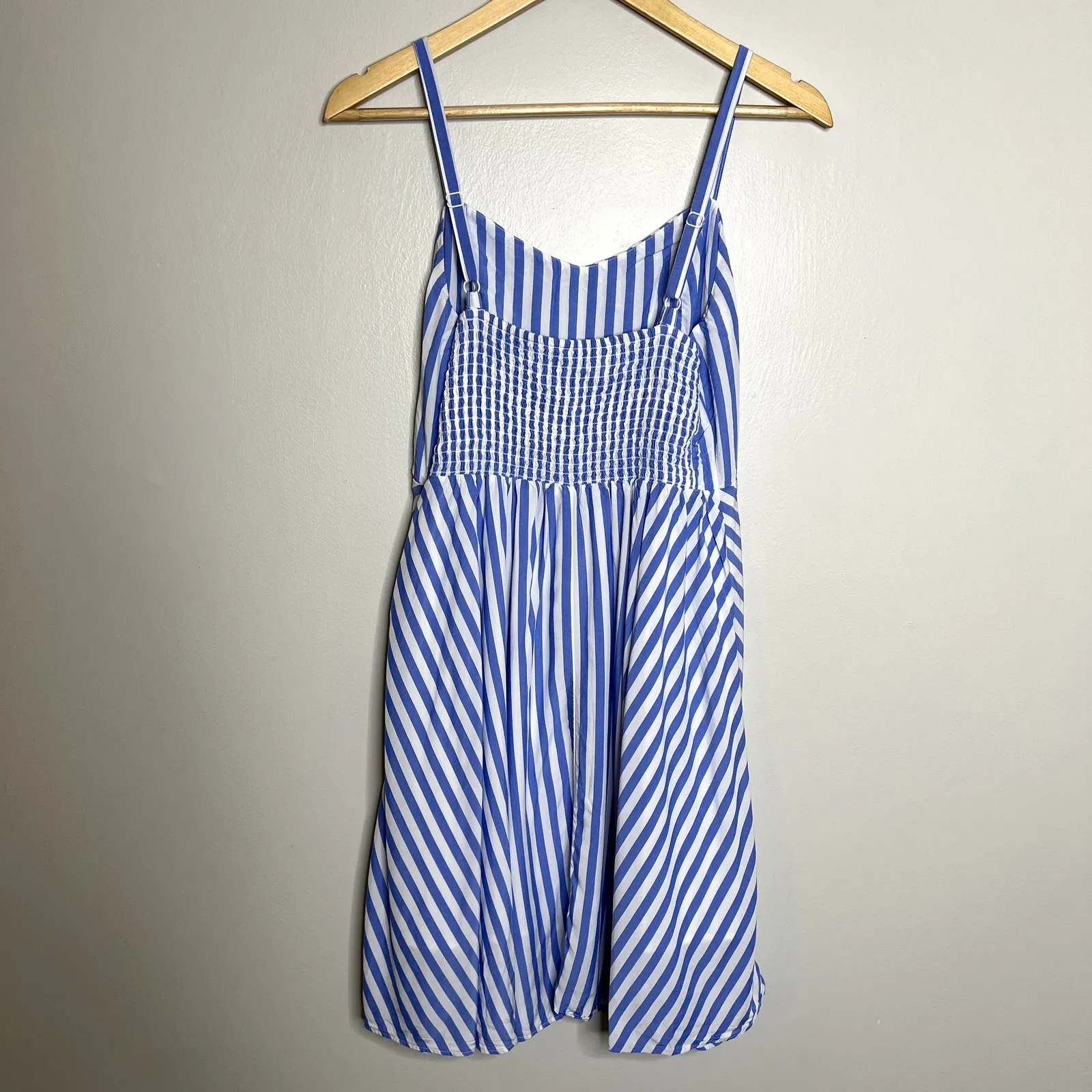Old Navy Blue Striped Cami Dress - Image 5