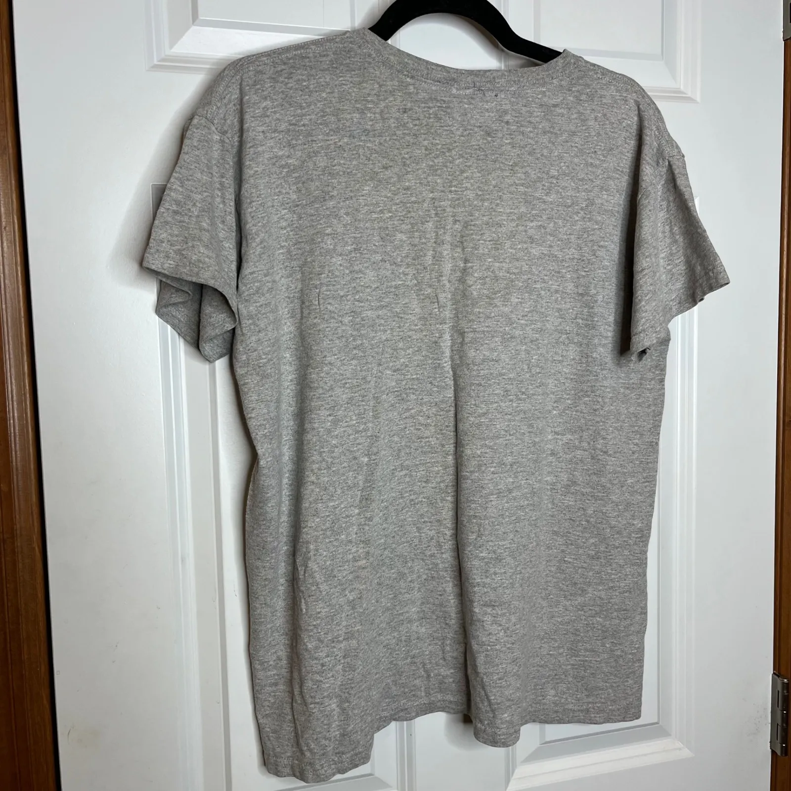 Vintage 2011 Women Harley Davidson Gray Short Sleeve T Shirt Rose and flames Size L - Image 2