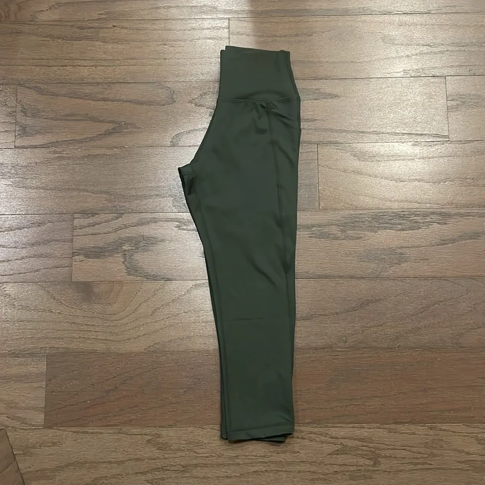 Senita Athletics Green Pocket Leggings - Size XS - Image 2
