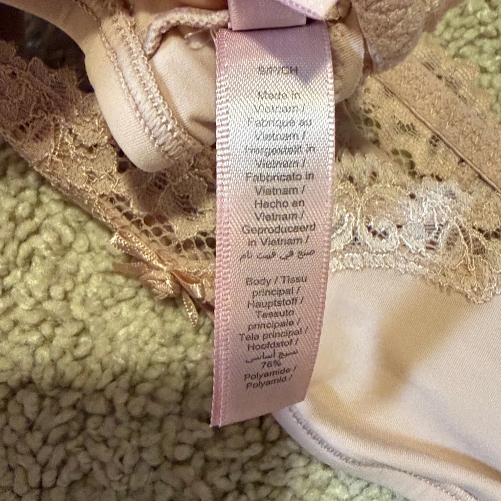 NWOT skims fits everybody scoop lace bralette rosette small - Image 4
