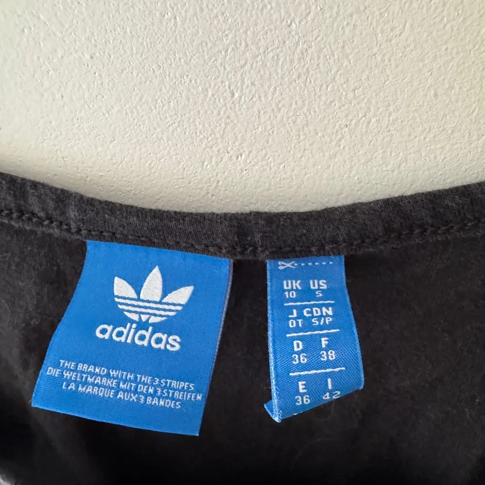 Adidas Originals Trefoil Women's Loose Crop Tank Top Black-White - Image 6