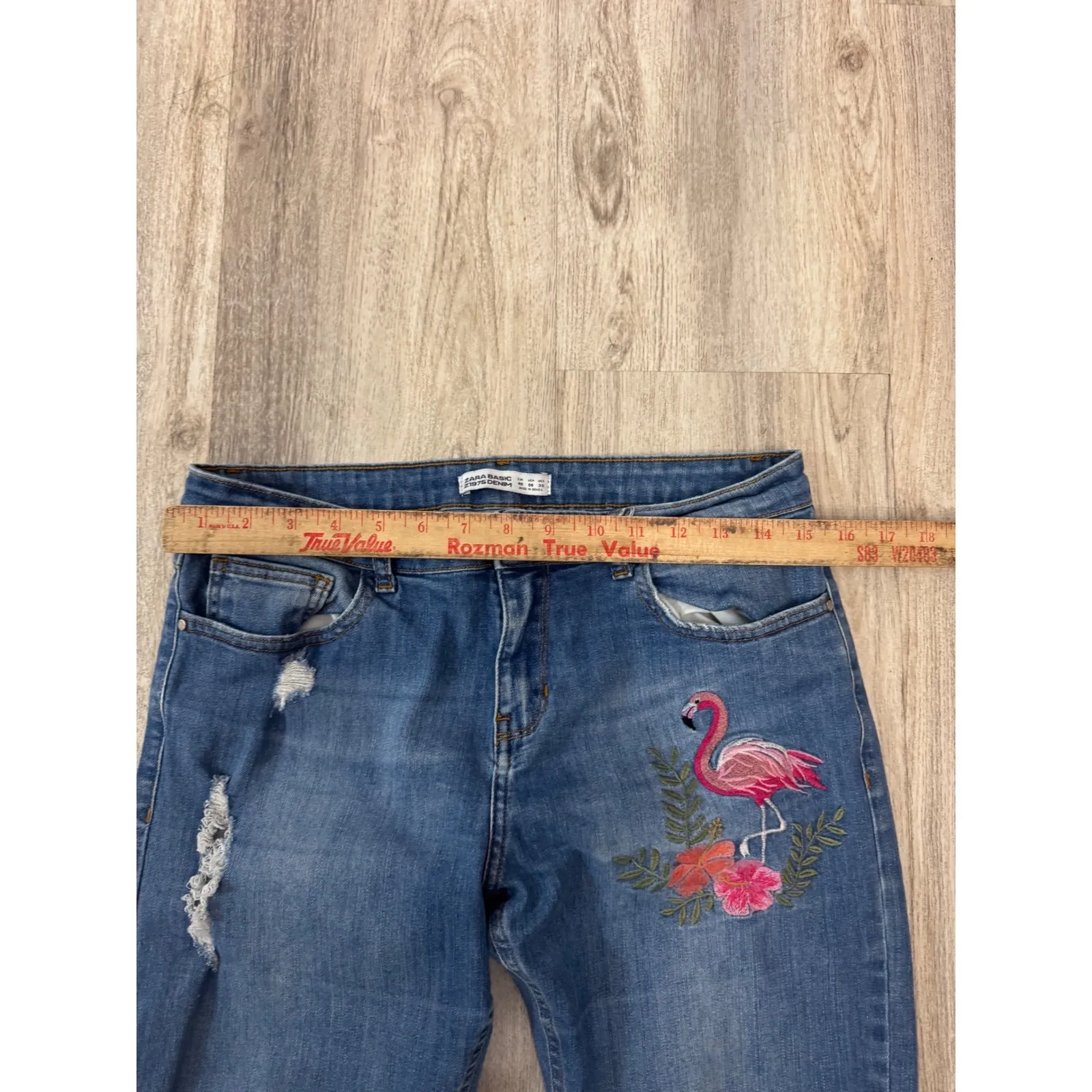 ZARA BASIC 1975 DENIM Women's Blue Flamingo Embroidered Distressed Jeans Size 30 - Image 8