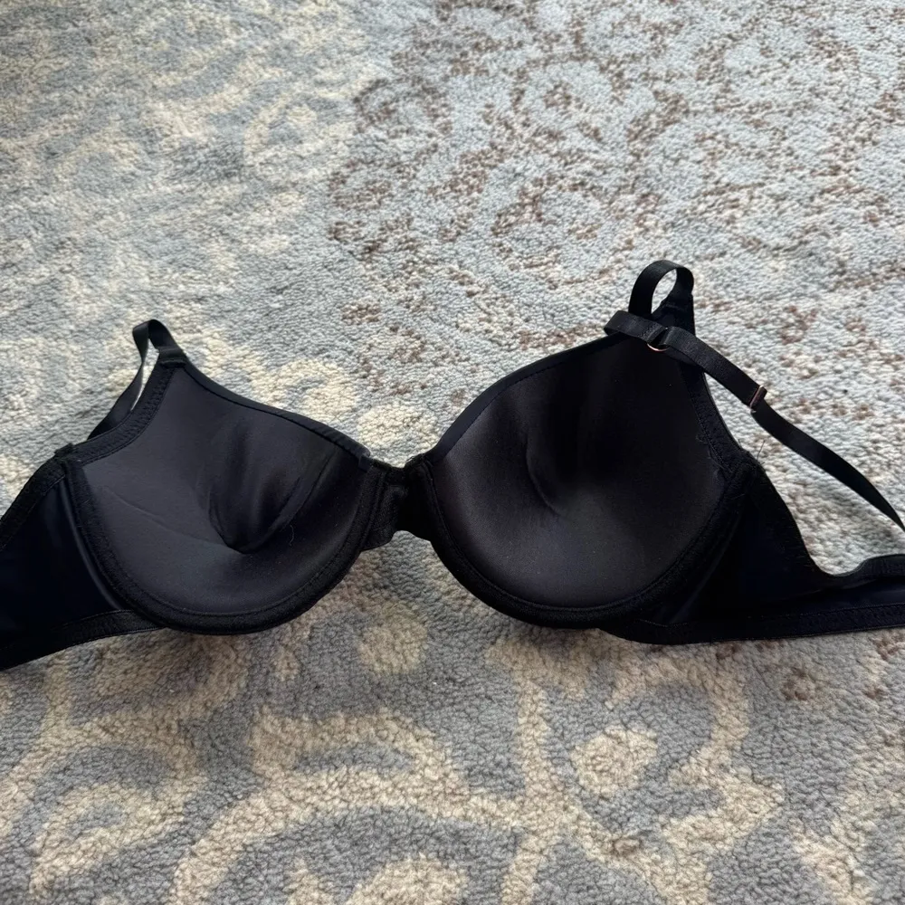 Danskin Intimates Underwire Bra Black 38C - Image 5