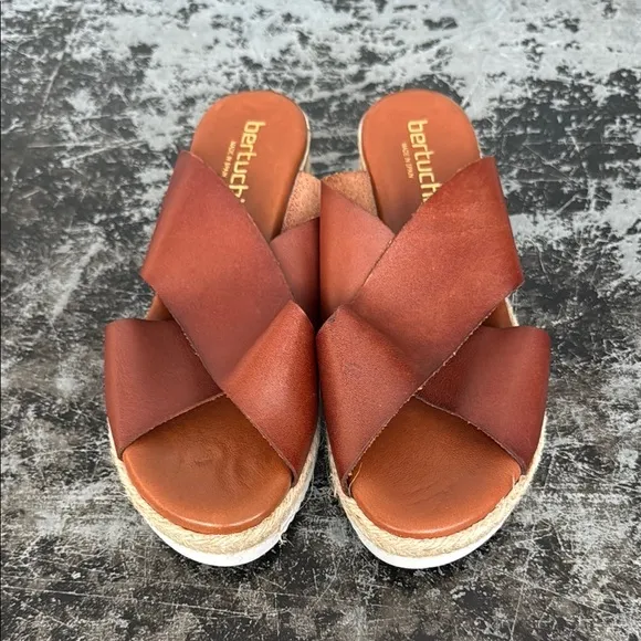 Bertuchi Brown Leather Made in Spain Wedge Slide Sandals Size 8 - Image 2
