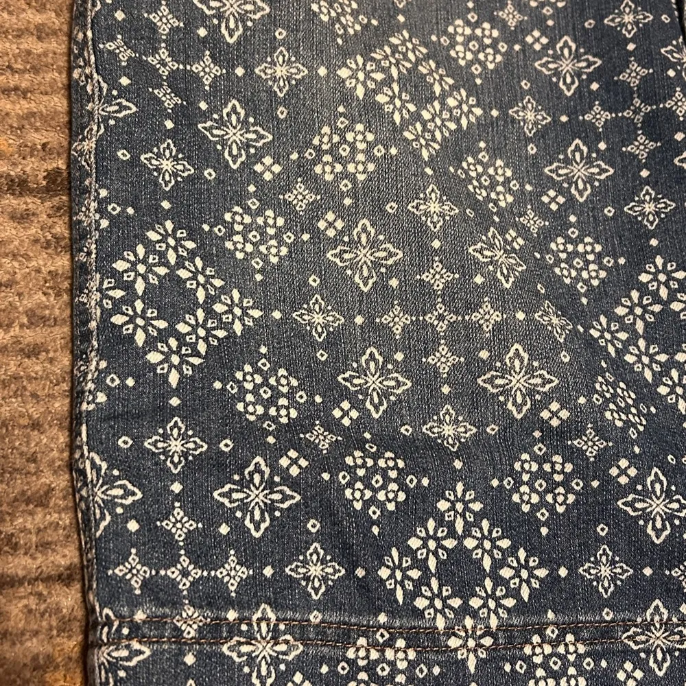 Christopher & Banks Blue and White A-line‎ Mini Skort size 14 - Image 3