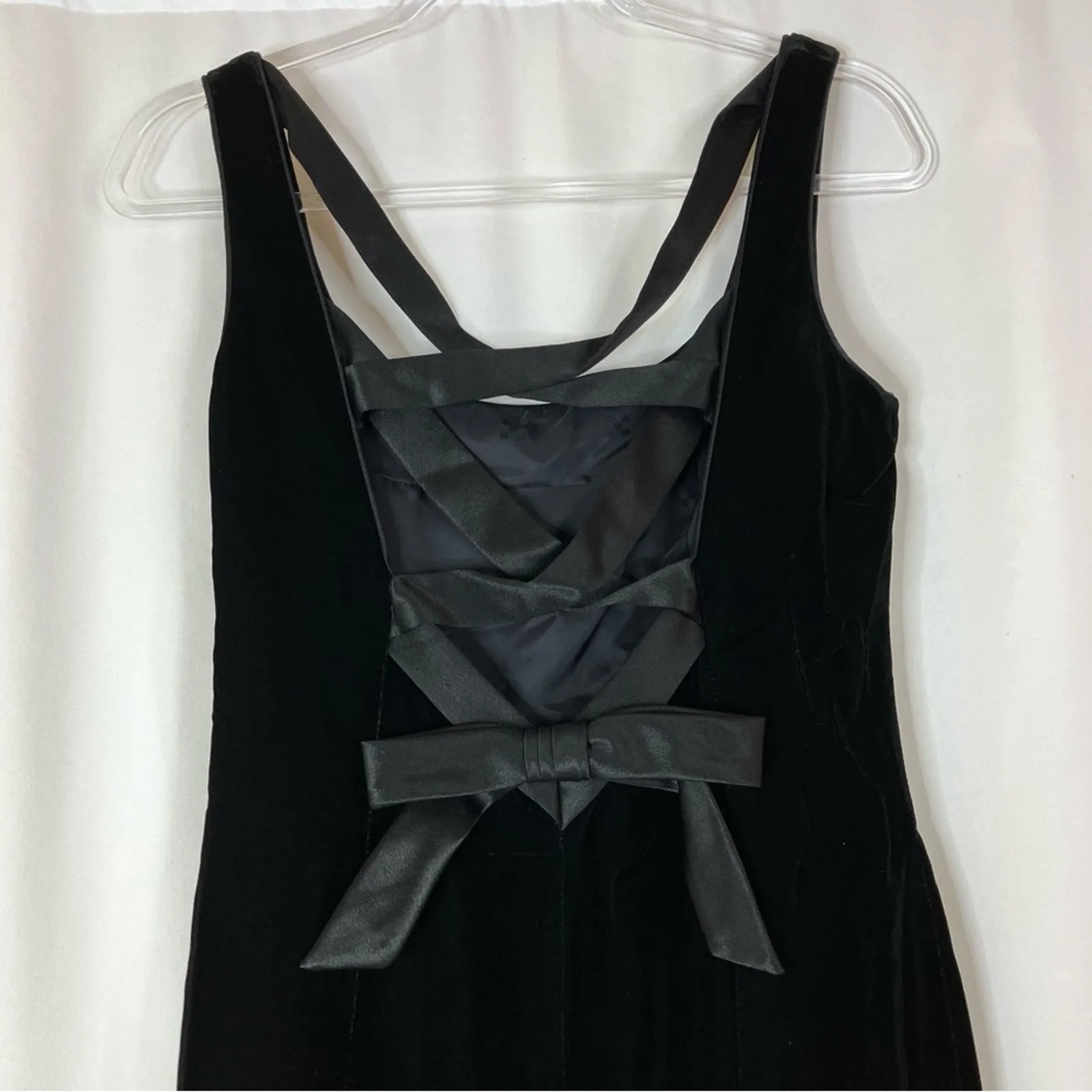 A.J. Bari | Vintage Black Velvet Corset Back Fitted Dress Sleeveless Womens 10 - Image 6