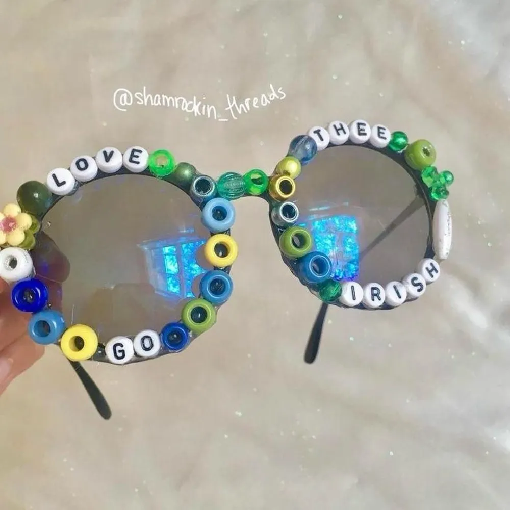 Notre Dame beaded sunglasses Blue - Image 4