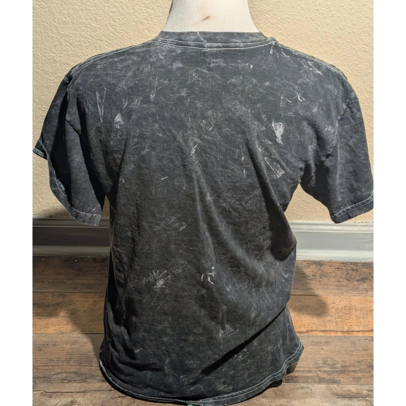 Ouija Board Graphic T-Shirt - Size L - Mystifying & Cool! - Image 5