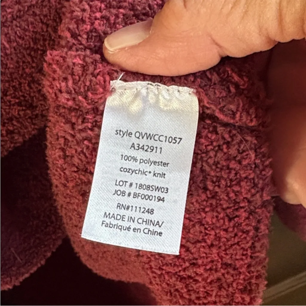 EUC Barefoot Dreams Long Line Open
Front Sweater Size Medium - Image 5