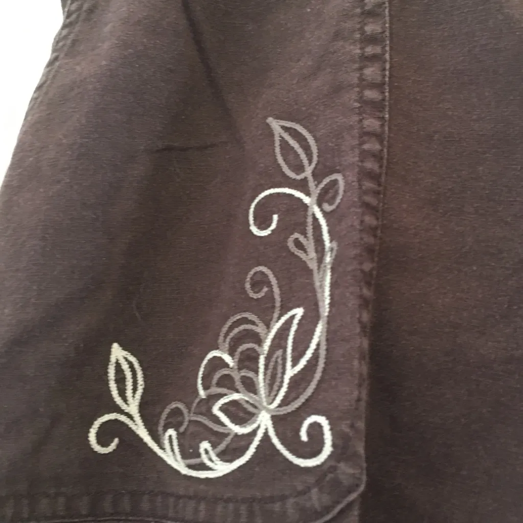 FINAL MARKDOWN Ladies basic editions shorts medium Brown - Image 2